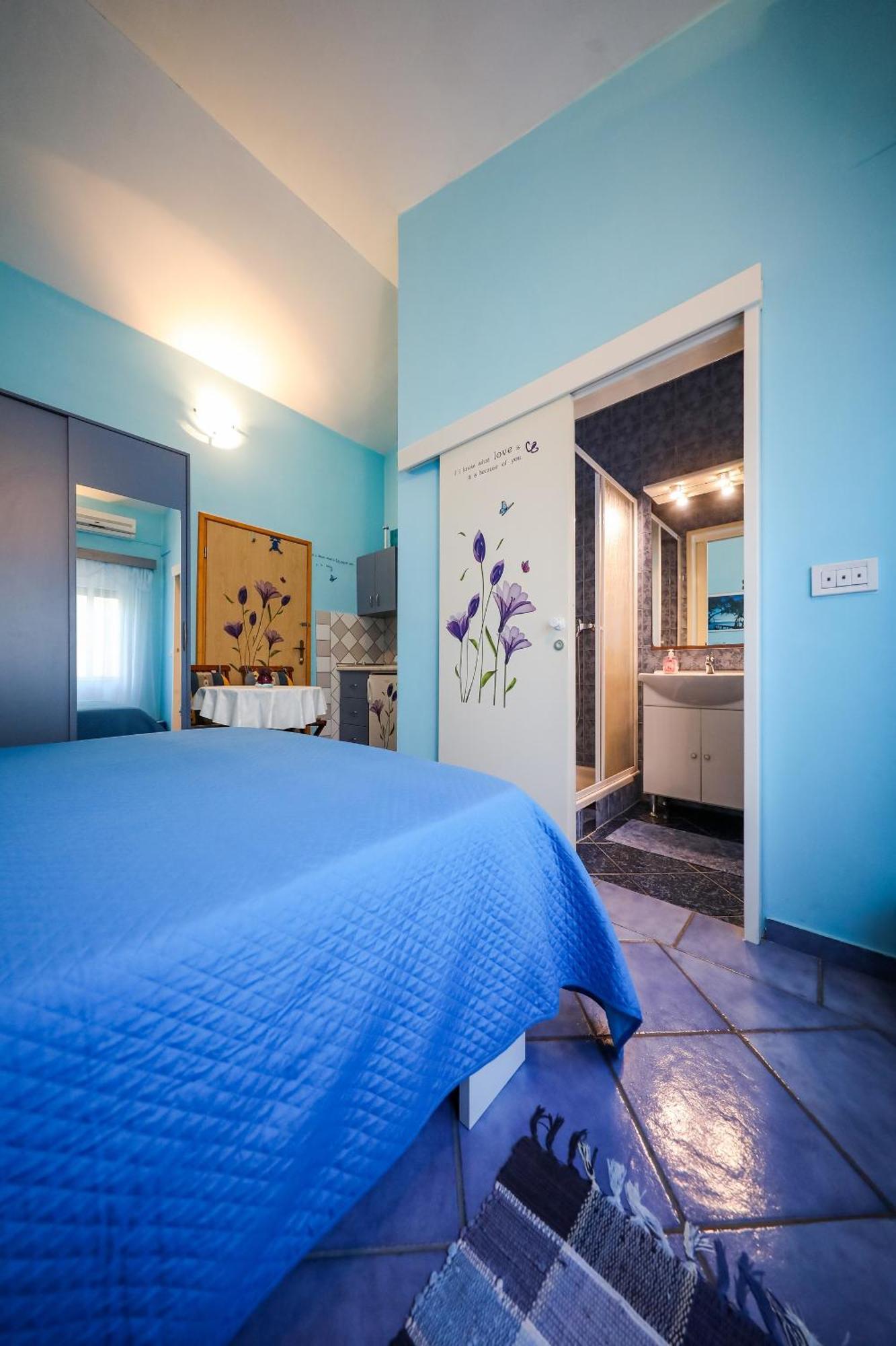 Apartments With A Parking Space Brbinj, Dugi Otok - 8160 Rom bilde