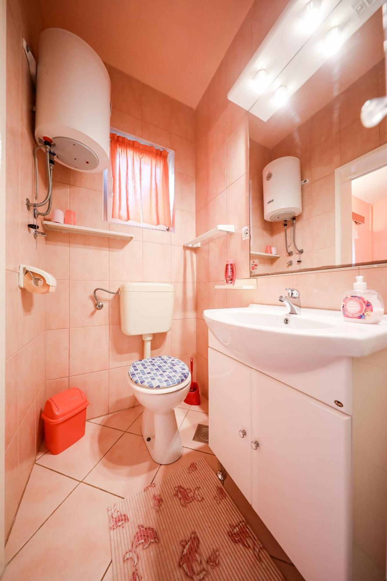 Apartments With A Parking Space Brbinj, Dugi Otok - 8160 Rom bilde